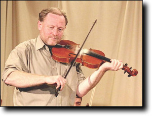 Kitüntették iskolánk zenetanárát